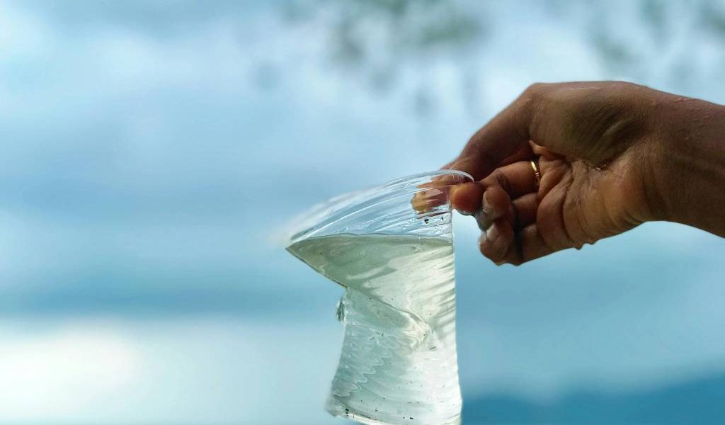PFAS : Qu'est-ce que c'est et Pourquoi sont-ils Dangereux ?